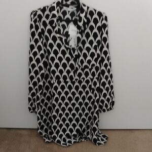Zara Black and White Long Sleeve Dress